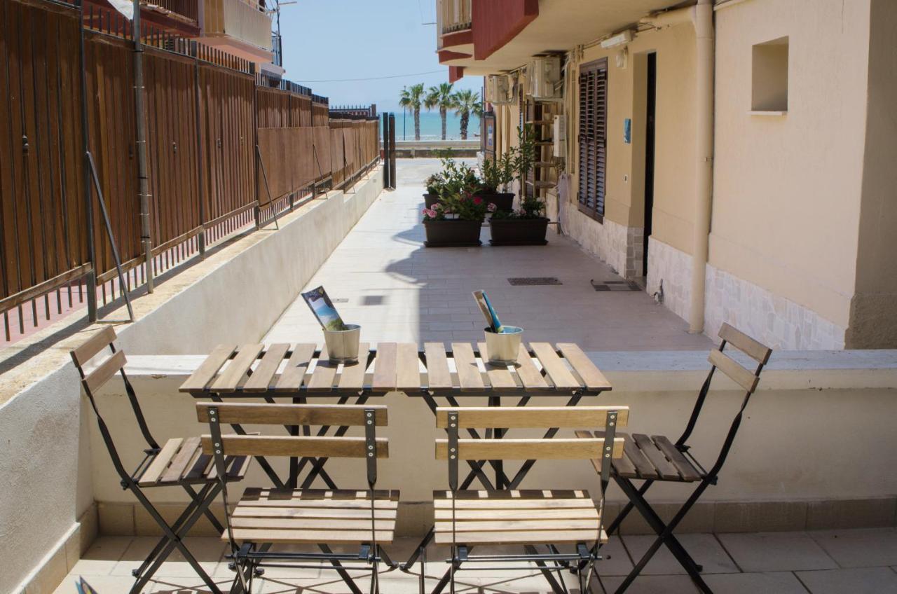 Guest House Del Lido Porto Empedocle Extérieur photo